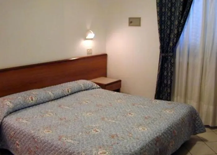 Astoria 3* فياريجيو